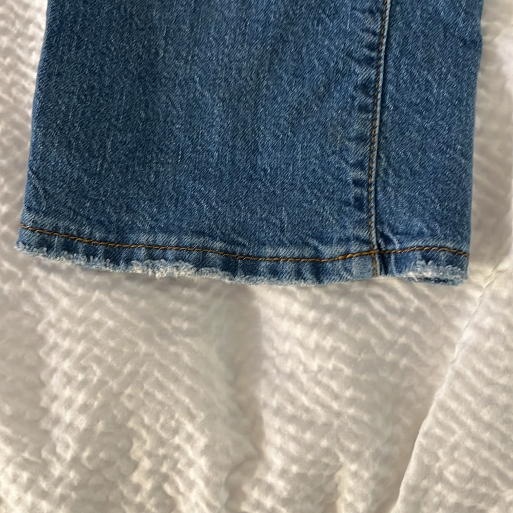 Universal Thread women high rise straight jeans - Picture 2 of 11